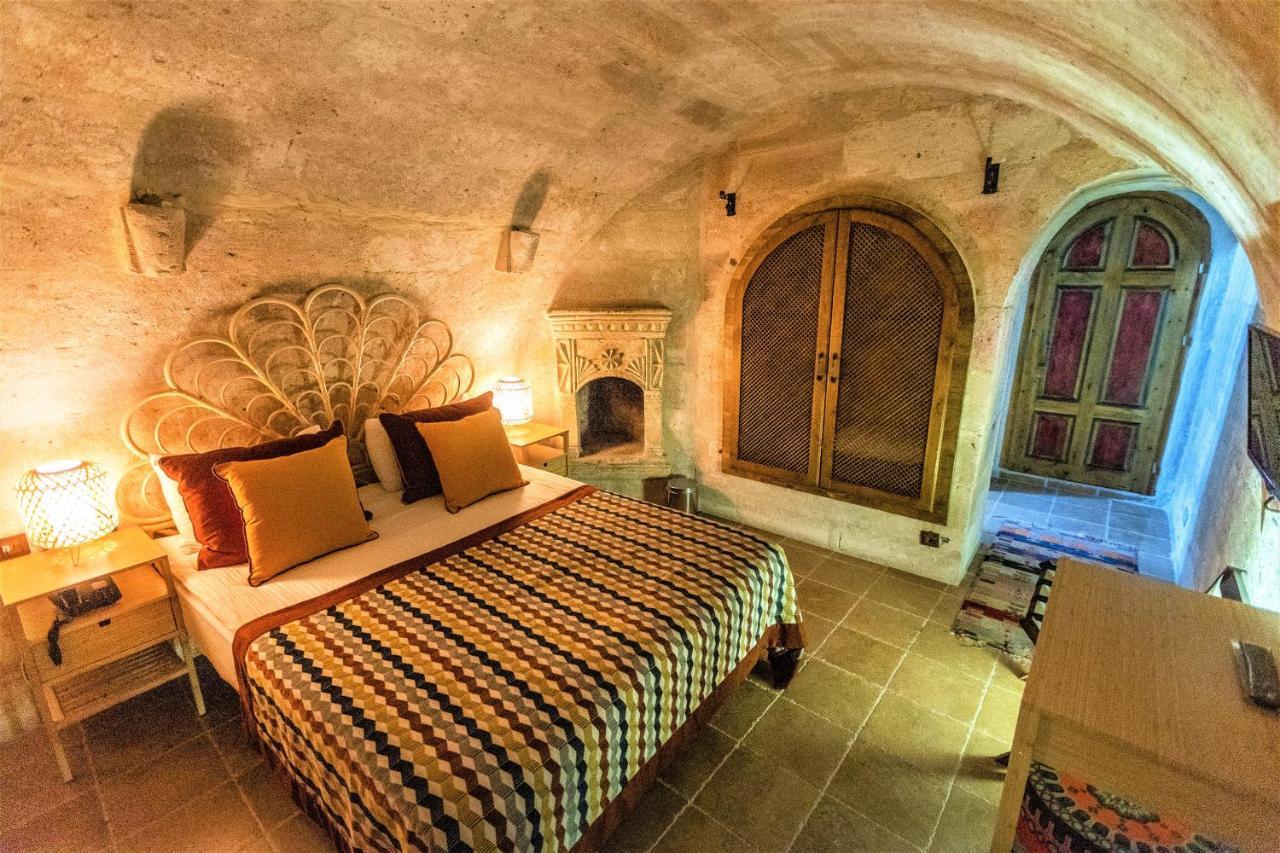 Mimi Cappadocia Luxury Cave Hotel Uchisar Exterior photo