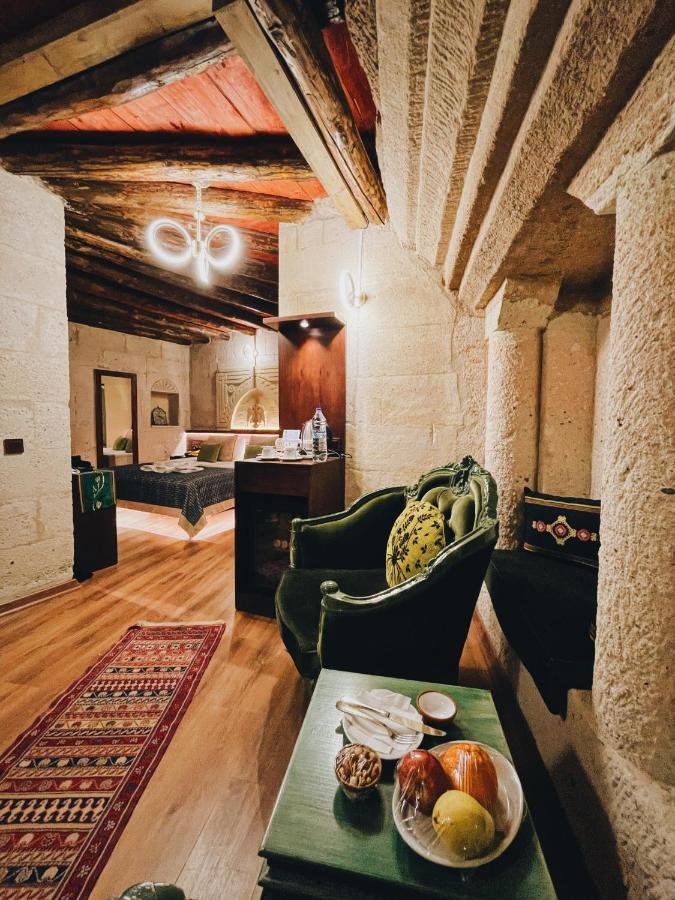 Mimi Cappadocia Luxury Cave Hotel Uchisar Exterior photo