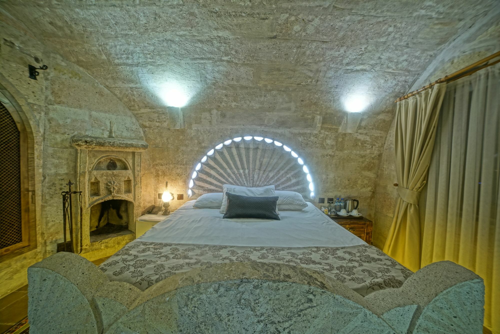 Mimi Cappadocia Luxury Cave Hotel Uchisar Exterior photo